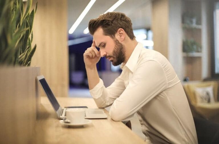 How to Tempt Back Customers without Looking Desperate